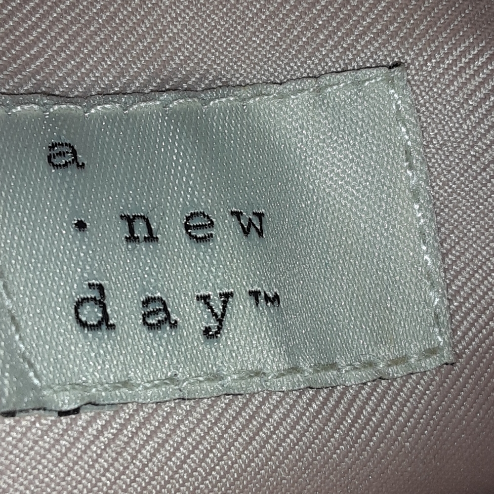Purse - Picture 3 of 3